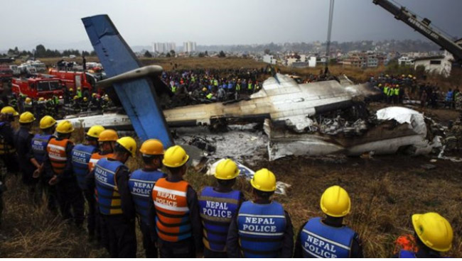 سقوط هواپیما در پایتخت نپال ۴۹ کشته به جا گذاشت